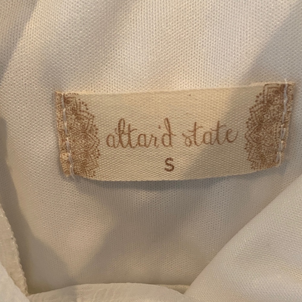 Altard State Elegant White Dress - Picture 2 of 8